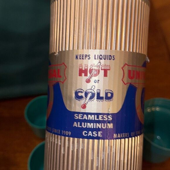 VINTAGE 1950S UNIVERSAL LANDERS FRARY & CLARK PICNIC SET 2 THERMOSES & SNACK BOX - Picture 11 of 15